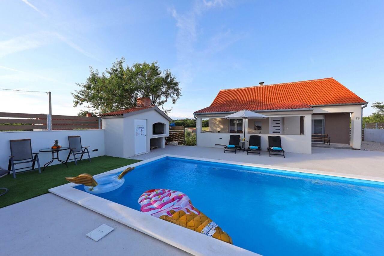 Holiday House Mia Murvica  Εξωτερικό φωτογραφία